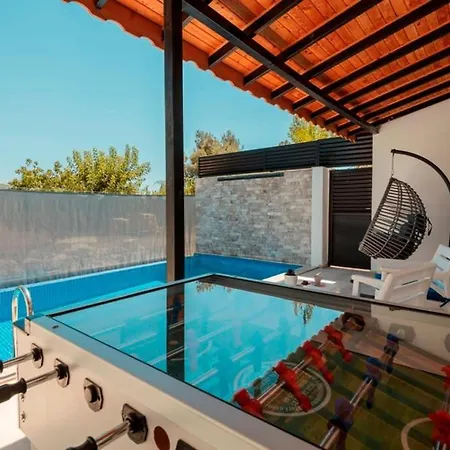 Vakantiehuis Zafar - Private Outdoor Pool